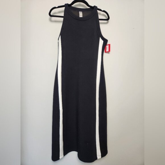 NWT SPANX AirEssentials Side Stripe Midi Dress Black White Medium Air Essentials - Picture 2 of 7